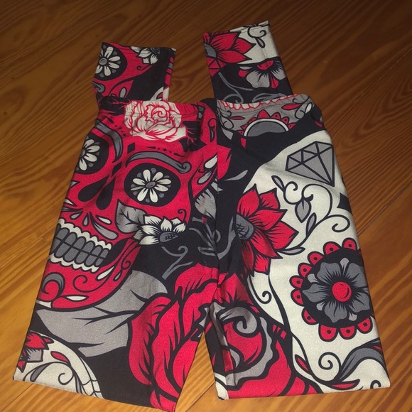 Skull Leggings Small NWOT - Picture 5 of 5